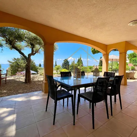 Villa Avec Magnifique Vue Mer Sur Saint-tropez Sainte-Maxime